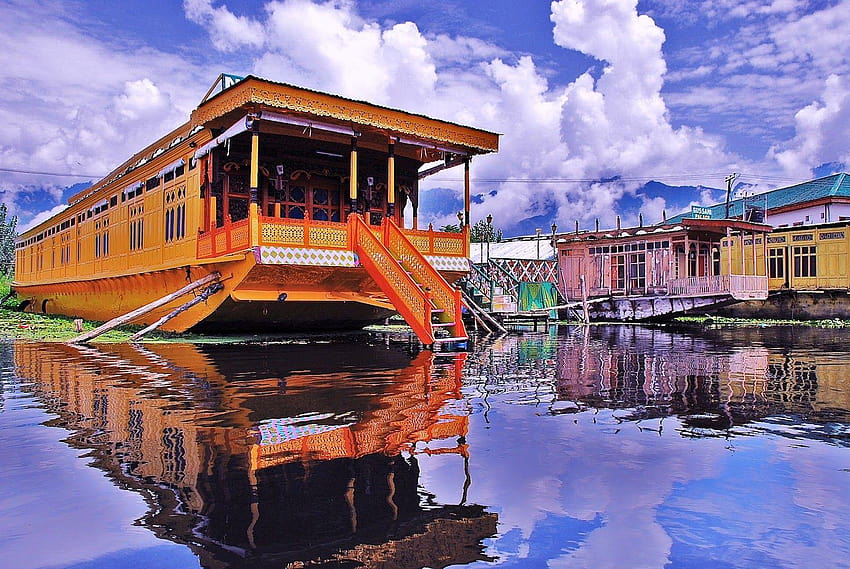 desktop-wallpaper-all-kashmir-houseboat-dal-lake-srinagar-jammu-and-kashmir desktop-wallpaper-all-kashmir-houseboat-dal-lake-srinagar-jammu-and-kashmir